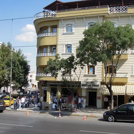 Meram Park فندق 3*