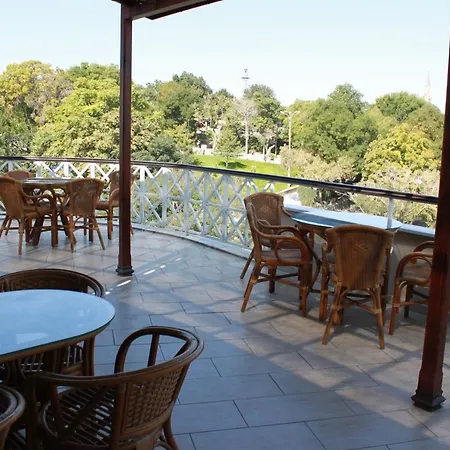 Meram Park فندق 3*